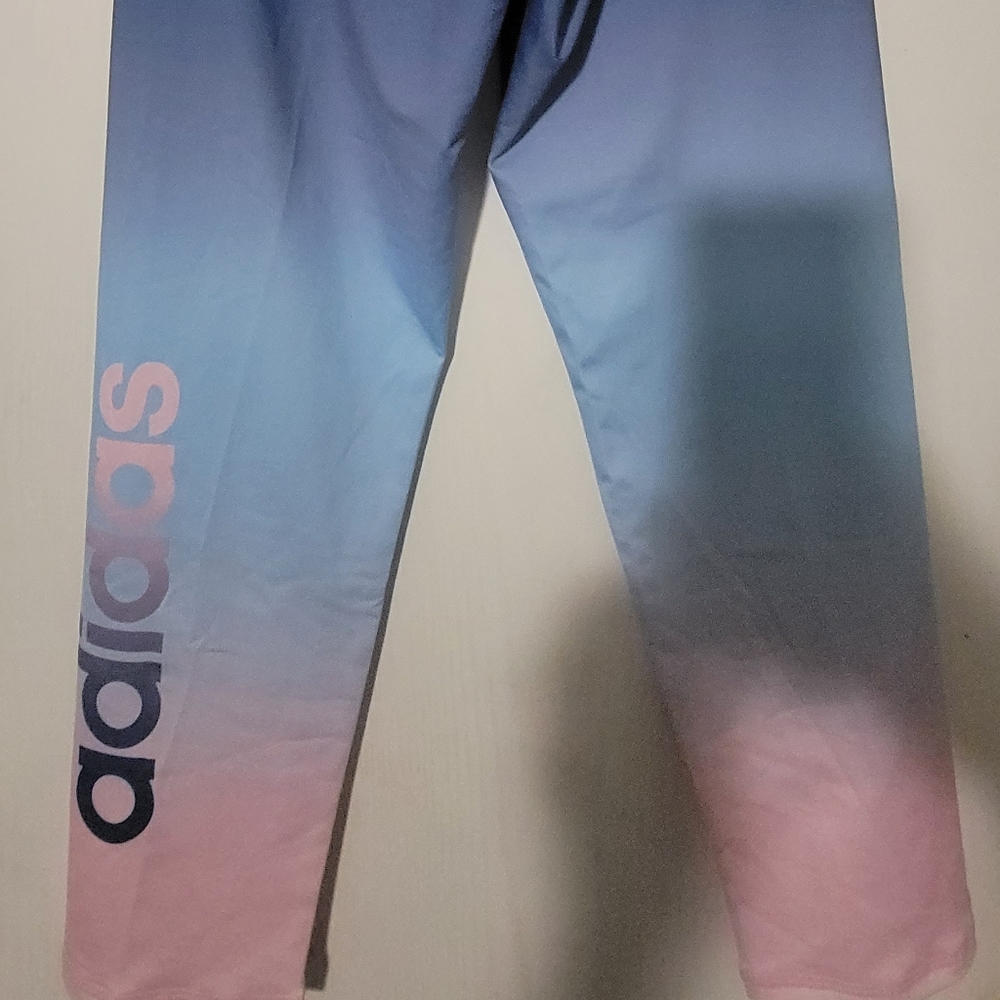 NWT Adidas 3/4 length girls leggings
